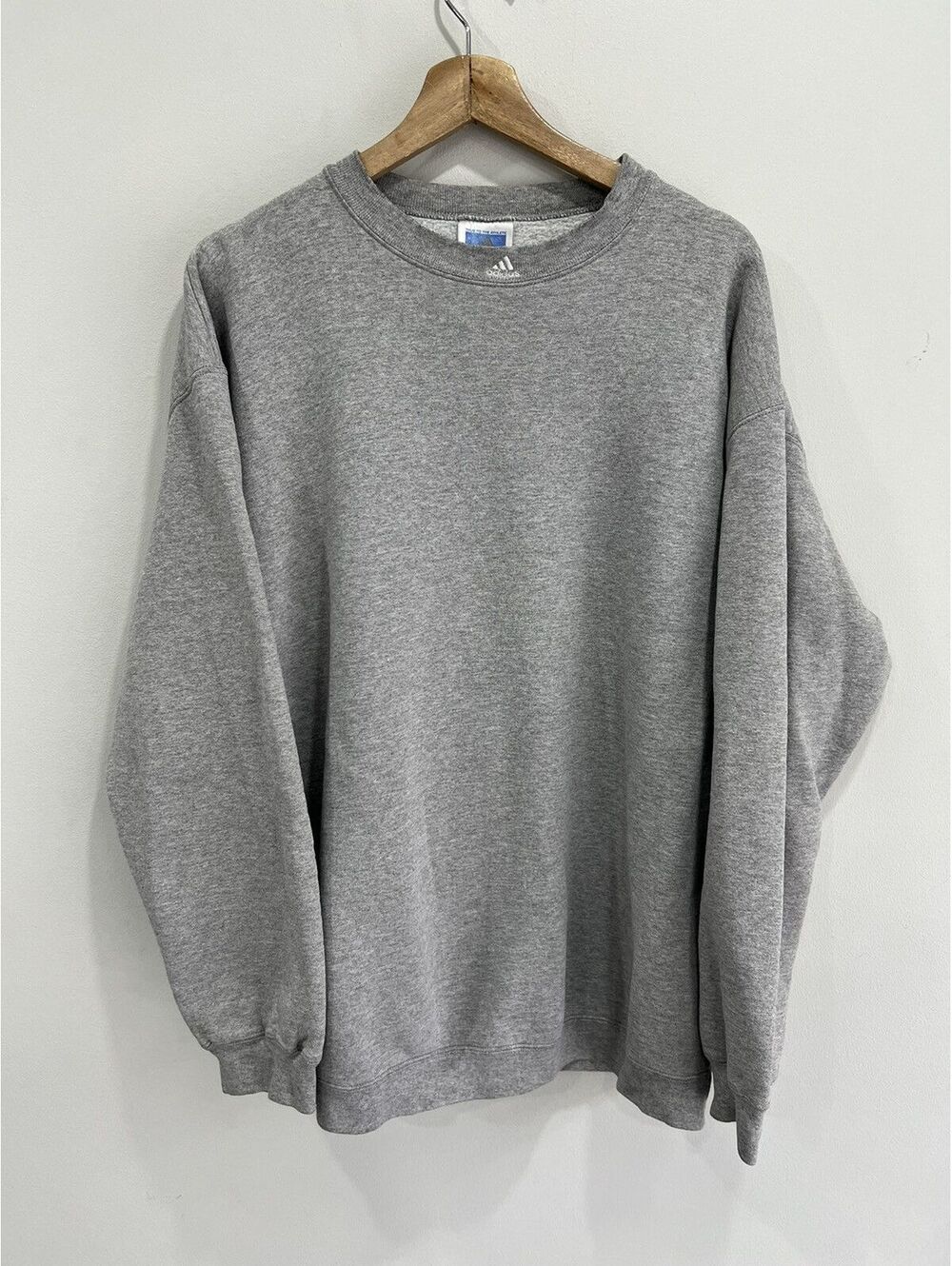 Vintage Adidas Center Swoosh Sweater sweatshirt